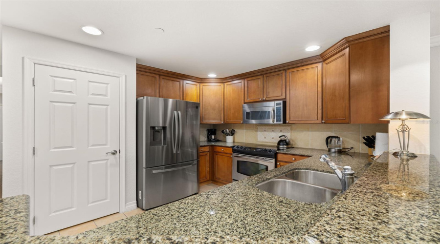 REUNION, Florida 34747, 3 Bedrooms Bedrooms, ,3 BathroomsBathrooms,Residential,For Sale,SUNSET VIEW,0,MFRS5140232