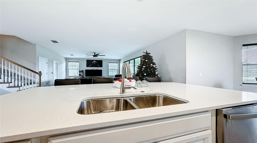 KISSIMMEE, Florida 34746, 4 Bedrooms Bedrooms, ,3 BathroomsBathrooms,Residential,For Sale,CARRICK BEND,0,MFRTB8455695