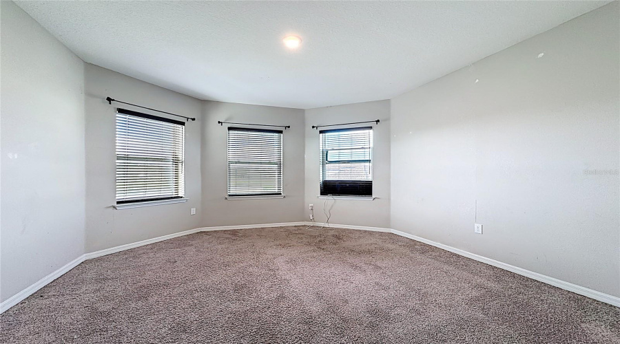 KISSIMMEE, Florida 34746, 4 Bedrooms Bedrooms, ,3 BathroomsBathrooms,Residential,For Sale,CARRICK BEND,0,MFRTB8455695