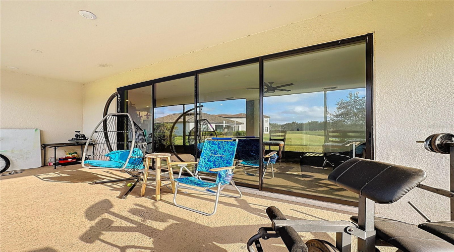 KISSIMMEE, Florida 34746, 4 Bedrooms Bedrooms, ,3 BathroomsBathrooms,Residential,For Sale,CARRICK BEND,0,MFRTB8455695