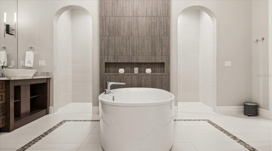 REUNION, Florida 34747, 8 Bedrooms Bedrooms, ,8 BathroomsBathrooms,Residential,For Sale,PALMILLA,0,MFRO6367299