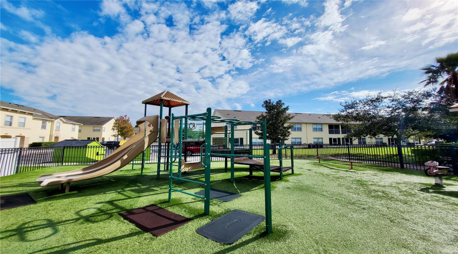 KISSIMMEE, Florida 34746, 3 Bedrooms Bedrooms, ,2 BathroomsBathrooms,Residential,For Sale,CLUB CORTILE,0,MFRS5140291