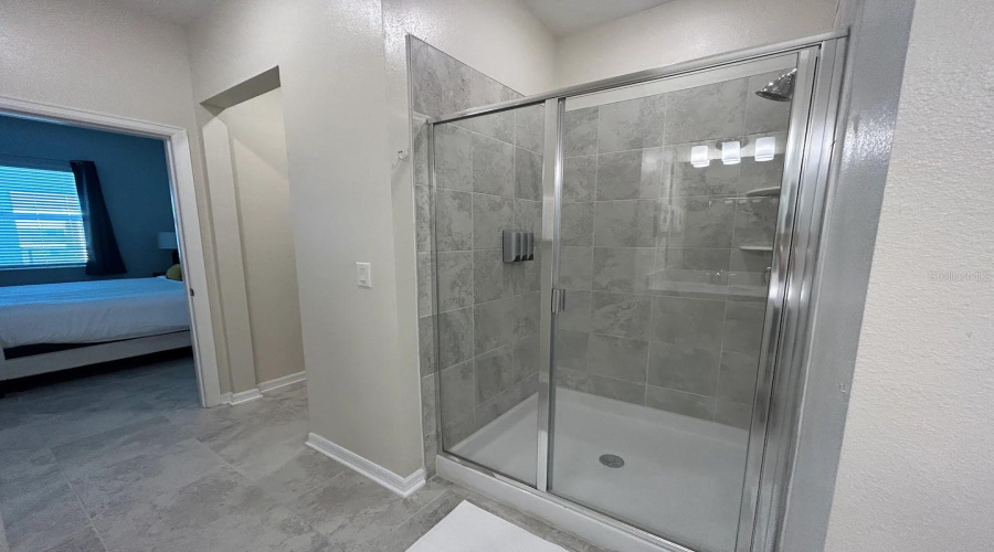 KISSIMMEE, Florida 34746, 2 Bedrooms Bedrooms, ,2 BathroomsBathrooms,Residential,For Sale,PARADOX,0,MFRO6337078