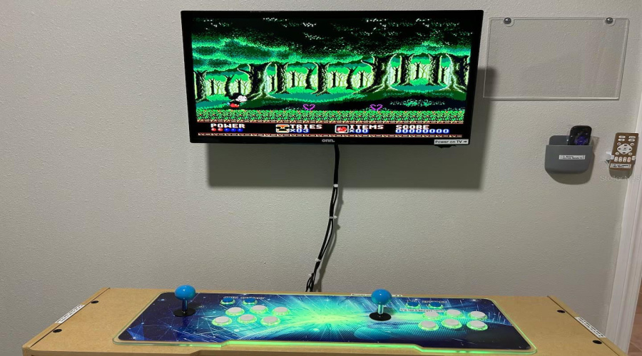 KISSIMMEE, Florida 34746, 2 Bedrooms Bedrooms, ,2 BathroomsBathrooms,Residential,For Sale,PARADOX,0,MFRO6337078