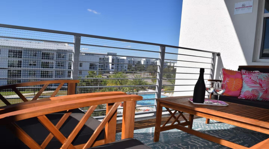 KISSIMMEE, Florida 34746, 2 Bedrooms Bedrooms, ,2 BathroomsBathrooms,Residential,For Sale,PARADOX,0,MFRO6337078