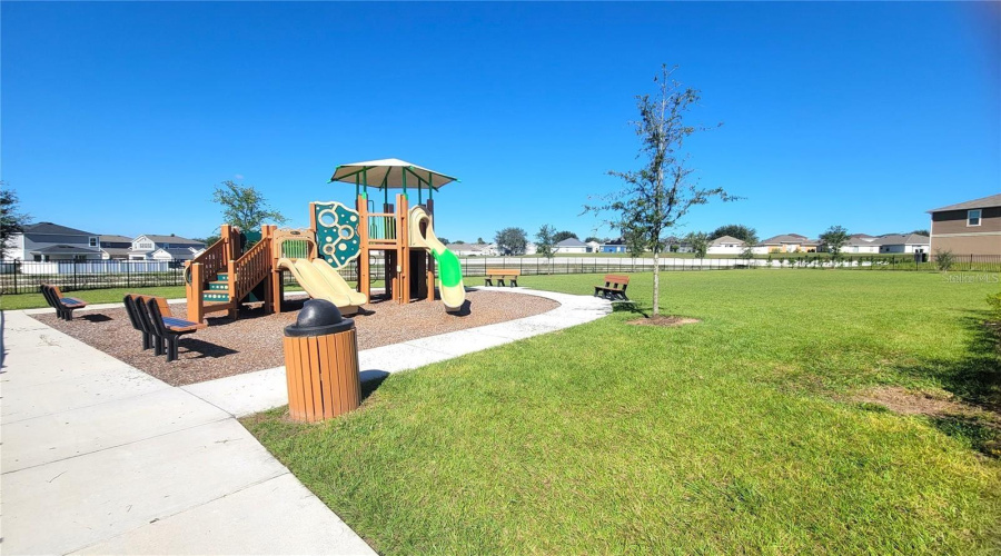 DAVENPORT, Florida 33897, 3 Bedrooms Bedrooms, ,2 BathroomsBathrooms,Residential,For Sale,MIRABELLA,0,MFRO6365408