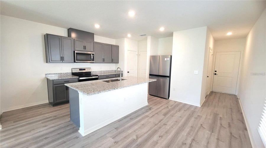 DAVENPORT, Florida 33897, 3 Bedrooms Bedrooms, ,2 BathroomsBathrooms,Residential,For Sale,MIRABELLA,0,MFRO6365408