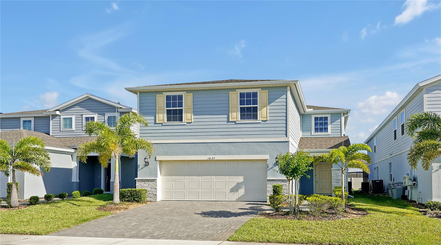 DAVENPORT, Florida 33897, 5 Bedrooms Bedrooms, ,4 BathroomsBathrooms,Residential,For Sale,KONA,0,MFRO6366519