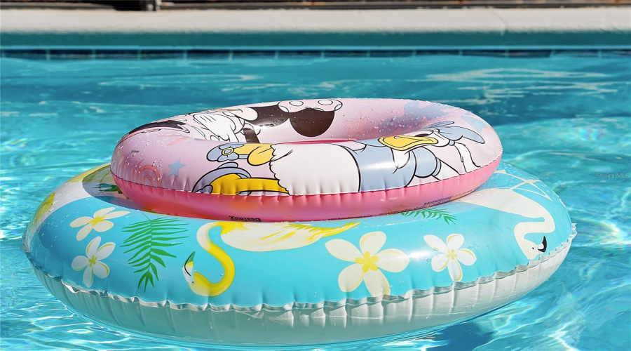 DAVENPORT, Florida 33897, 5 Bedrooms Bedrooms, ,4 BathroomsBathrooms,Residential,For Sale,KONA,0,MFRO6366519