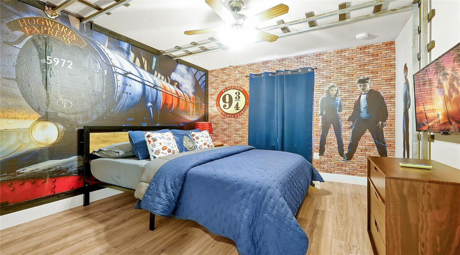 DAVENPORT, Florida 33897, 5 Bedrooms Bedrooms, ,4 BathroomsBathrooms,Residential,For Sale,KONA,0,MFRO6366519