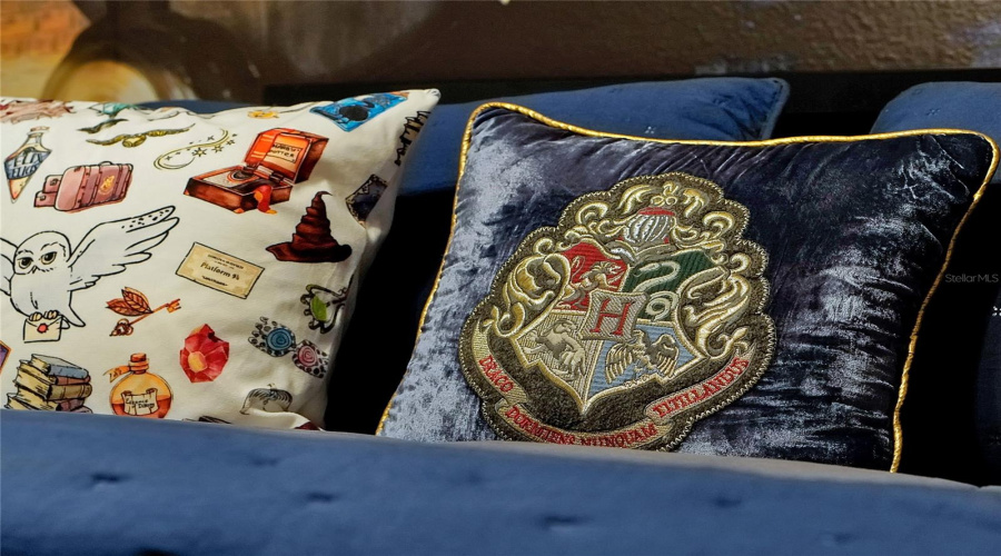 DAVENPORT, Florida 33897, 5 Bedrooms Bedrooms, ,4 BathroomsBathrooms,Residential,For Sale,KONA,0,MFRO6366519