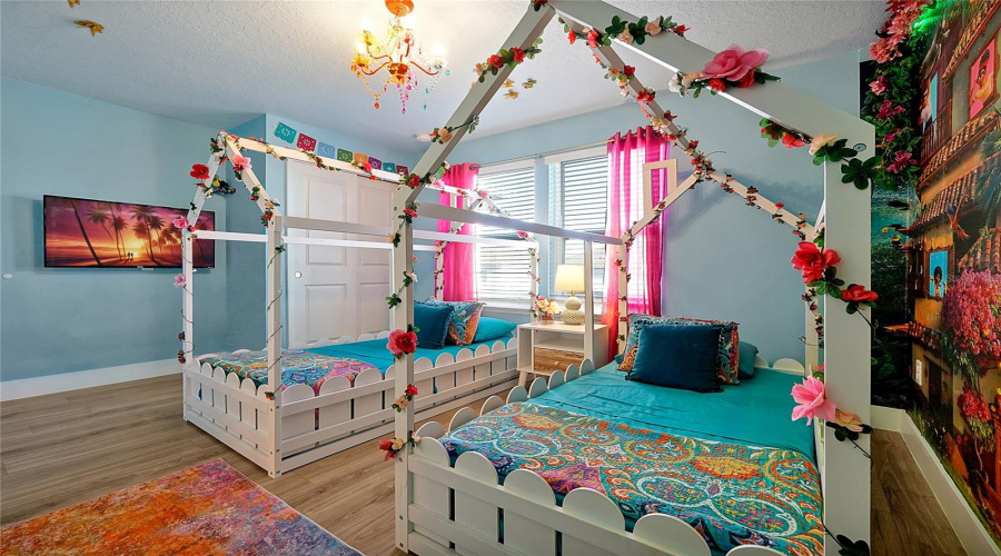 DAVENPORT, Florida 33897, 5 Bedrooms Bedrooms, ,4 BathroomsBathrooms,Residential,For Sale,KONA,0,MFRO6366519