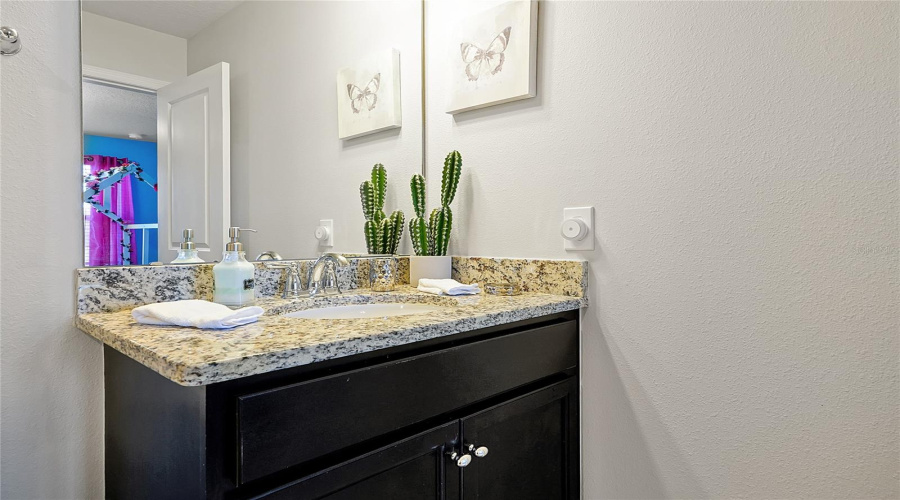 DAVENPORT, Florida 33897, 5 Bedrooms Bedrooms, ,4 BathroomsBathrooms,Residential,For Sale,KONA,0,MFRO6366519