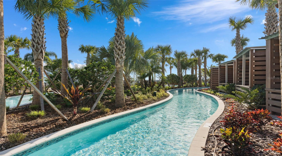 DAVENPORT, Florida 33897, 5 Bedrooms Bedrooms, ,4 BathroomsBathrooms,Residential,For Sale,KONA,0,MFRO6366519