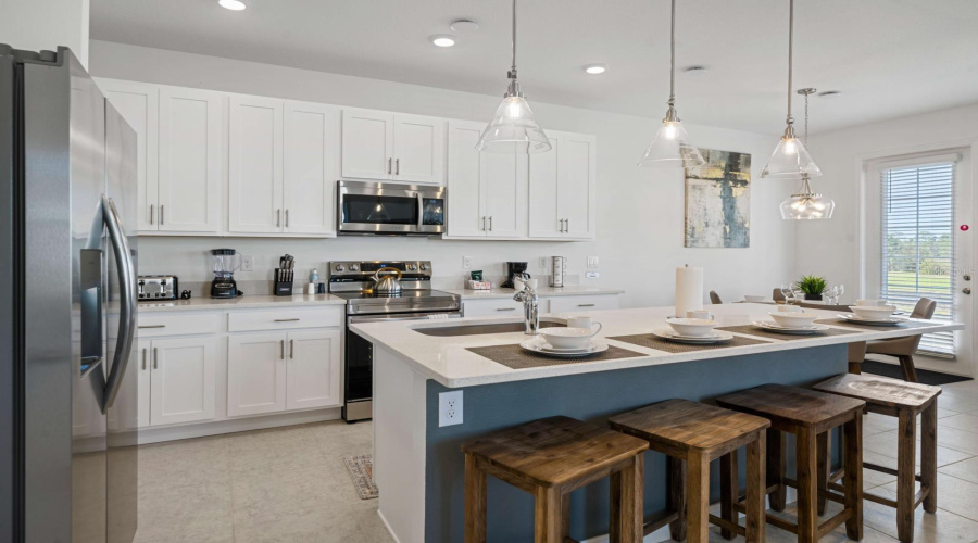 DAVENPORT, Florida 33896, 3 Bedrooms Bedrooms, ,2 BathroomsBathrooms,Residential,For Sale,LONGBOAT,0,MFRS5140310