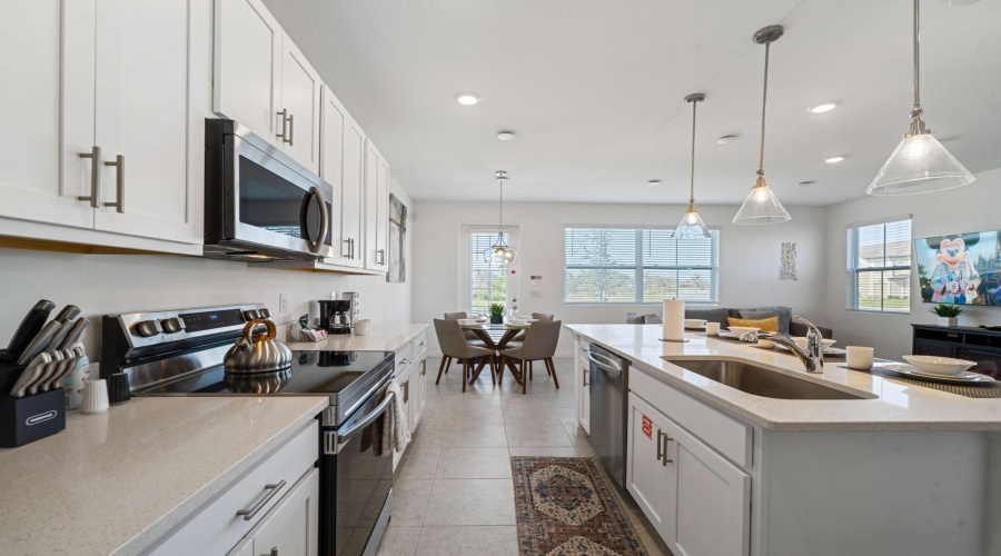 DAVENPORT, Florida 33896, 3 Bedrooms Bedrooms, ,2 BathroomsBathrooms,Residential,For Sale,LONGBOAT,0,MFRS5140310