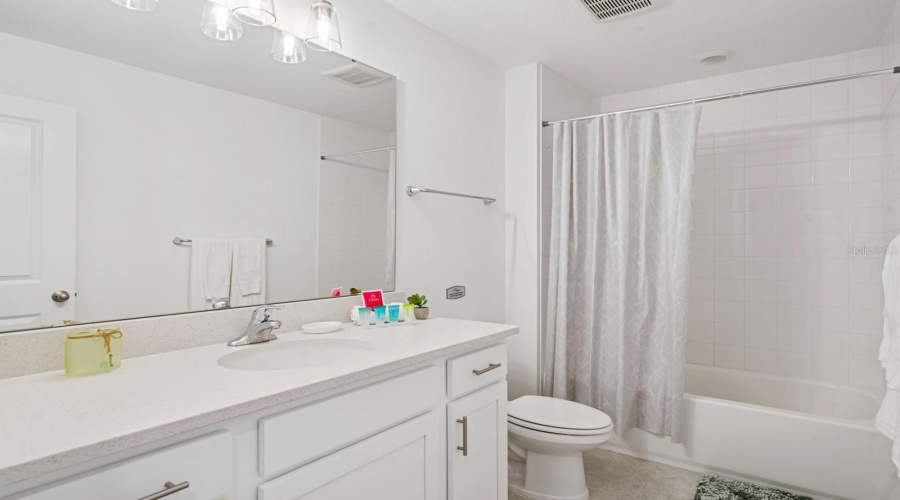 DAVENPORT, Florida 33896, 3 Bedrooms Bedrooms, ,2 BathroomsBathrooms,Residential,For Sale,LONGBOAT,0,MFRS5140310