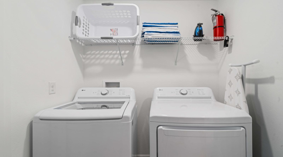 DAVENPORT, Florida 33896, 3 Bedrooms Bedrooms, ,2 BathroomsBathrooms,Residential,For Sale,LONGBOAT,0,MFRS5140310