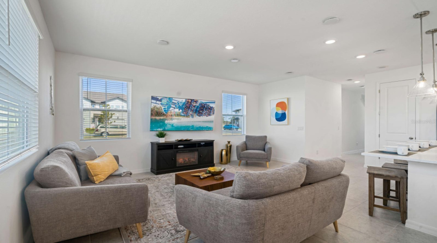 DAVENPORT, Florida 33896, 3 Bedrooms Bedrooms, ,2 BathroomsBathrooms,Residential,For Sale,LONGBOAT,0,MFRS5140310