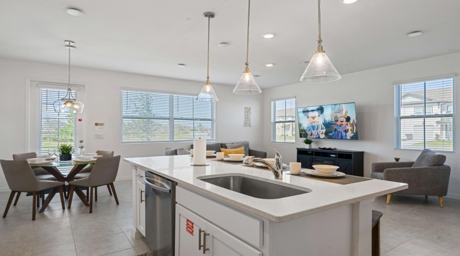 DAVENPORT, Florida 33896, 3 Bedrooms Bedrooms, ,2 BathroomsBathrooms,Residential,For Sale,LONGBOAT,0,MFRS5140310