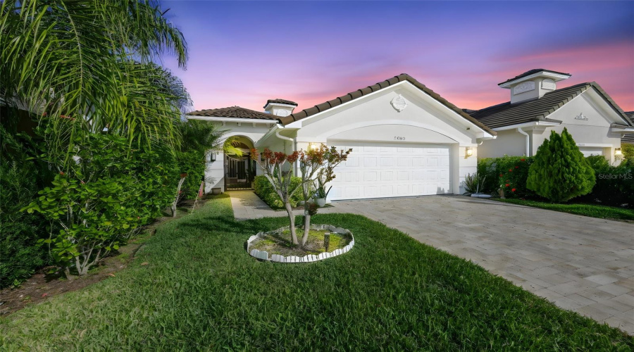 DAVENPORT, Florida 33837, 2 Bedrooms Bedrooms, ,2 BathroomsBathrooms,Residential,For Sale,SHERBROOK,0,MFRA4675349