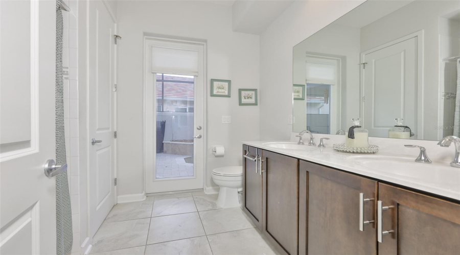 DAVENPORT, Florida 33837, 2 Bedrooms Bedrooms, ,2 BathroomsBathrooms,Residential,For Sale,SHERBROOK,0,MFRA4675349