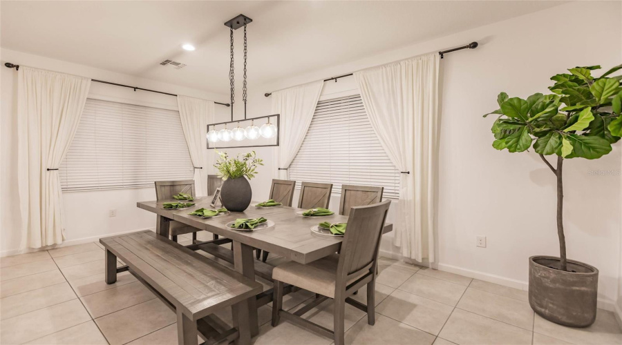 KISSIMMEE, Florida 34746, 6 Bedrooms Bedrooms, ,6 BathroomsBathrooms,Residential,For Sale,MONADO,0,MFRO6367529