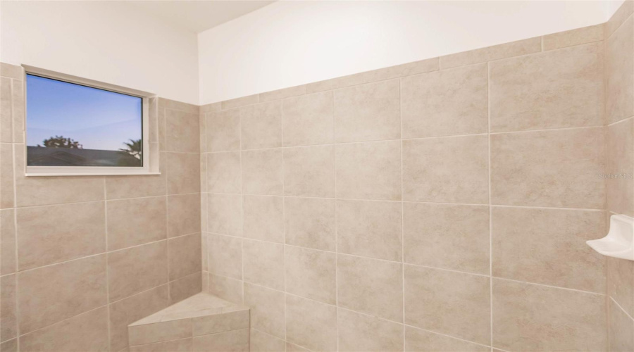 KISSIMMEE, Florida 34746, 6 Bedrooms Bedrooms, ,6 BathroomsBathrooms,Residential,For Sale,MONADO,0,MFRO6367529