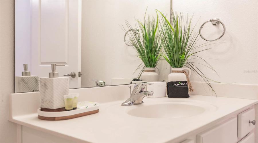 KISSIMMEE, Florida 34746, 6 Bedrooms Bedrooms, ,6 BathroomsBathrooms,Residential,For Sale,MONADO,0,MFRO6367529