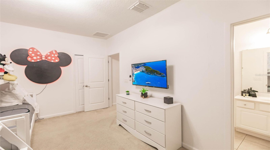 KISSIMMEE, Florida 34746, 6 Bedrooms Bedrooms, ,6 BathroomsBathrooms,Residential,For Sale,MONADO,0,MFRO6367529