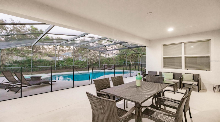 KISSIMMEE, Florida 34746, 6 Bedrooms Bedrooms, ,6 BathroomsBathrooms,Residential,For Sale,MONADO,0,MFRO6367529