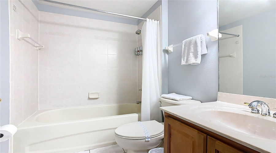 DAVENPORT, Florida 33897, 5 Bedrooms Bedrooms, ,4 BathroomsBathrooms,Residential,For Sale,TUPELO,0,MFRO6367046