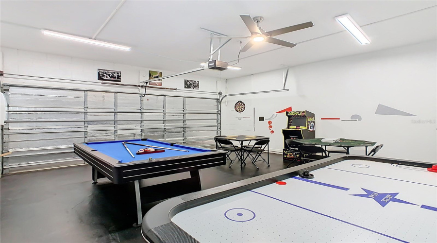 DAVENPORT, Florida 33897, 5 Bedrooms Bedrooms, ,4 BathroomsBathrooms,Residential,For Sale,TUPELO,0,MFRO6367046