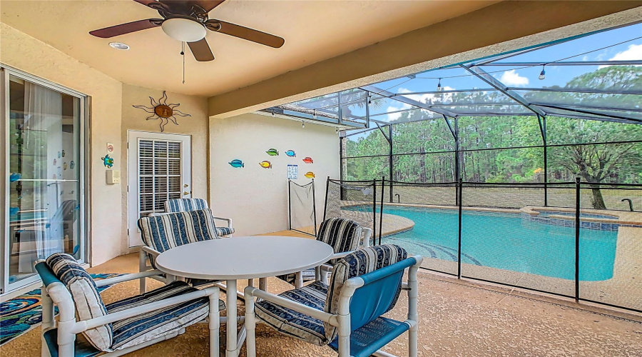 DAVENPORT, Florida 33897, 5 Bedrooms Bedrooms, ,4 BathroomsBathrooms,Residential,For Sale,TUPELO,0,MFRO6367046