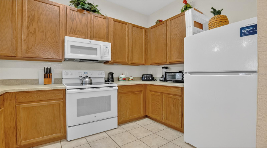 DAVENPORT, Florida 33897, 3 Bedrooms Bedrooms, ,2 BathroomsBathrooms,Residential,For Sale,BAHAMA BAY,0,MFRO6367421