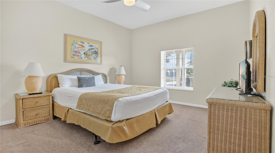 DAVENPORT, Florida 33897, 3 Bedrooms Bedrooms, ,2 BathroomsBathrooms,Residential,For Sale,BAHAMA BAY,0,MFRO6367421