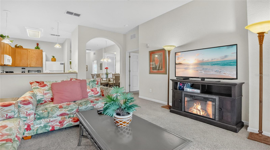 DAVENPORT, Florida 33897, 3 Bedrooms Bedrooms, ,2 BathroomsBathrooms,Residential,For Sale,BAHAMA BAY,0,MFRO6367421