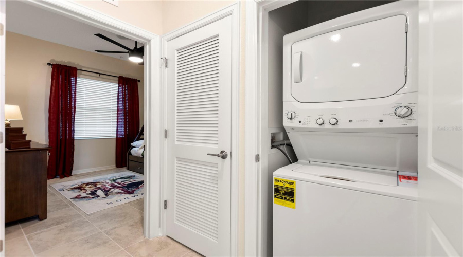 KISSIMMEE, Florida 34746, 2 Bedrooms Bedrooms, ,2 BathroomsBathrooms,Residential,For Sale,PARADOX,0,MFRO6353349