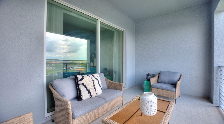 KISSIMMEE, Florida 34746, 2 Bedrooms Bedrooms, ,2 BathroomsBathrooms,Residential,For Sale,PARADOX,0,MFRO6353349