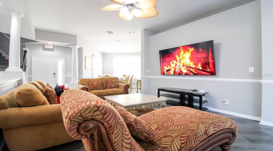 DAVENPORT, Florida 33897, 6 Bedrooms Bedrooms, ,4 BathroomsBathrooms,Residential,For Sale,PLUMOSO LOOP,0,MFRO6275692