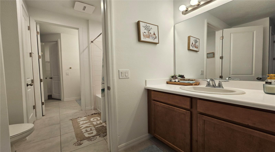 KISSIMMEE, Florida 34746, 5 Bedrooms Bedrooms, ,3 BathroomsBathrooms,Residential,For Sale,AGOSTINO,0,MFRO6367931