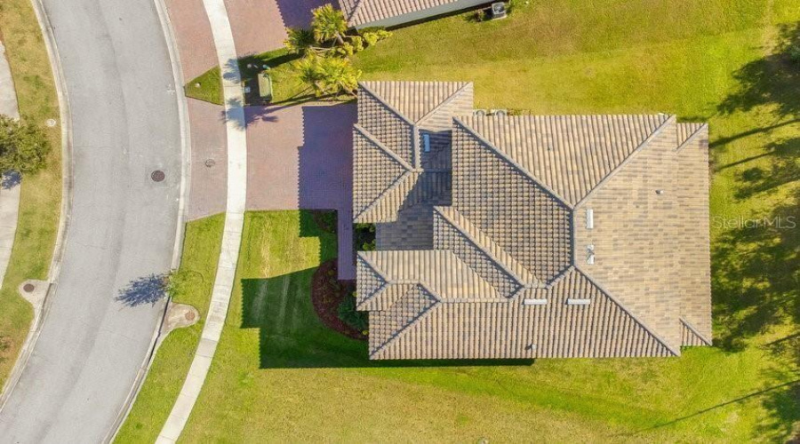 KISSIMMEE, Florida 34746, 5 Bedrooms Bedrooms, ,3 BathroomsBathrooms,Residential,For Sale,AGOSTINO,0,MFRO6367931