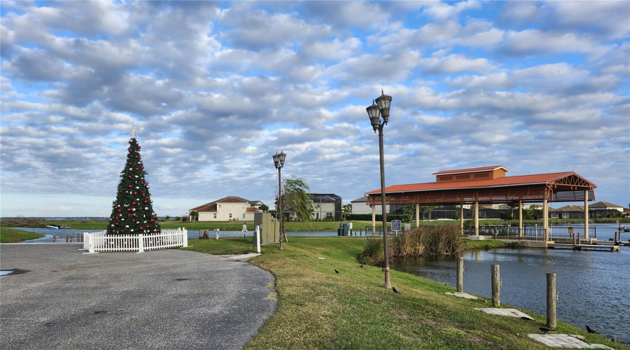 KISSIMMEE, Florida 34746, 5 Bedrooms Bedrooms, ,3 BathroomsBathrooms,Residential,For Sale,AGOSTINO,0,MFRO6367931