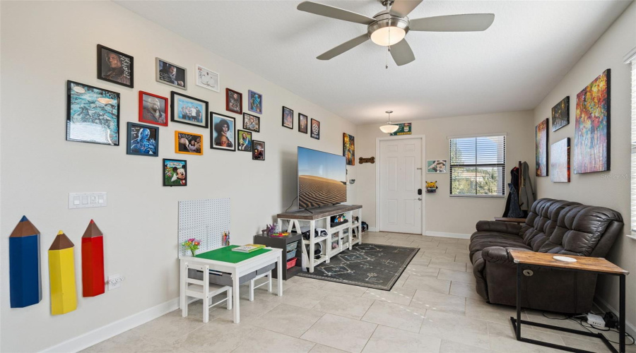 DAVENPORT, Florida 33896, 3 Bedrooms Bedrooms, ,2 BathroomsBathrooms,Residential,For Sale,ROYAL ST GEORGE,0,MFRO6367462