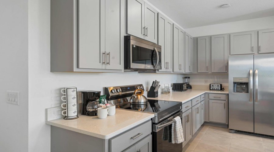 DAVENPORT, Florida 33896, 3 Bedrooms Bedrooms, ,2 BathroomsBathrooms,Residential,For Sale,LONGBOAT,0,MFRS5140314