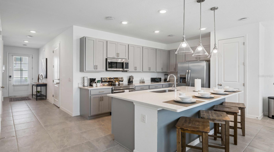 DAVENPORT, Florida 33896, 3 Bedrooms Bedrooms, ,2 BathroomsBathrooms,Residential,For Sale,LONGBOAT,0,MFRS5140314