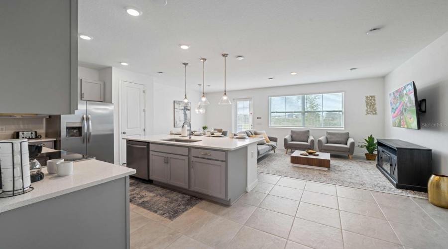 DAVENPORT, Florida 33896, 3 Bedrooms Bedrooms, ,2 BathroomsBathrooms,Residential,For Sale,LONGBOAT,0,MFRS5140314