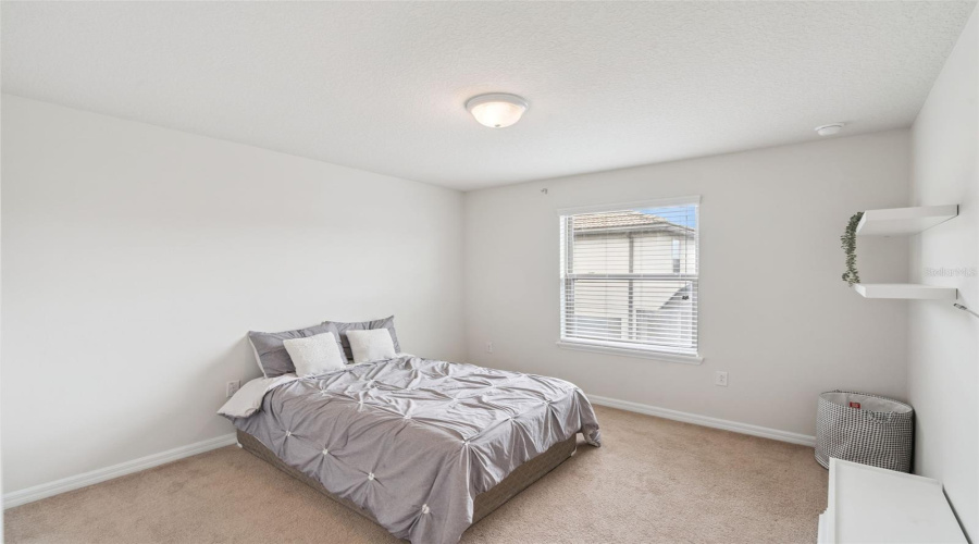 KISSIMMEE, Florida 34747, 6 Bedrooms Bedrooms, ,4 BathroomsBathrooms,Residential,For Sale,RHODES,0,MFRO6367887