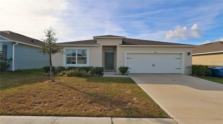 DAVENPORT, Florida 33837, 4 Bedrooms Bedrooms, ,2 BathroomsBathrooms,Residential,For Sale,BUCKEYE,0,MFRO6367400