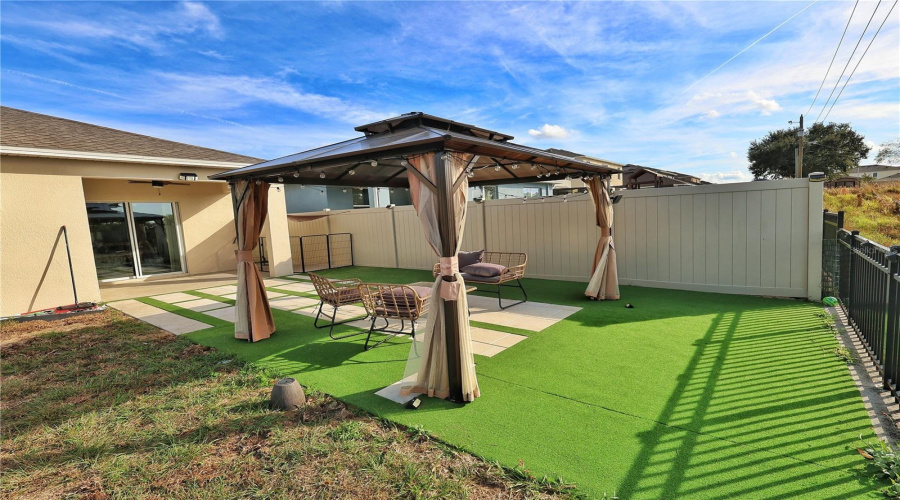 DAVENPORT, Florida 33837, 4 Bedrooms Bedrooms, ,2 BathroomsBathrooms,Residential,For Sale,BUCKEYE,0,MFRO6367400